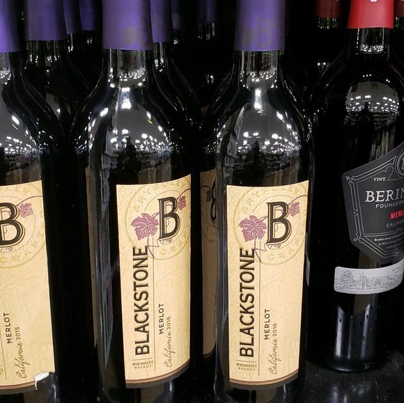 Meet your Posher, Erica - Picture 1 of 1